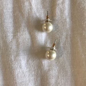 Jcrew Pearl earrings